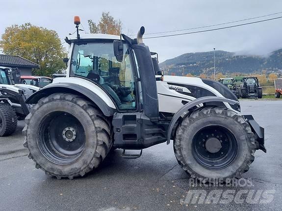 Valtra T234 Traktorit