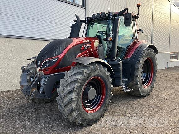 Valtra T234 Direct Traktorit