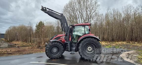 Valtra T234D ST Traktorit