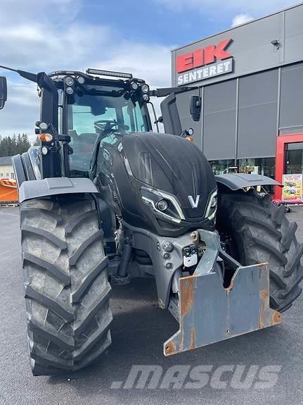 Valtra T235 Traktorit