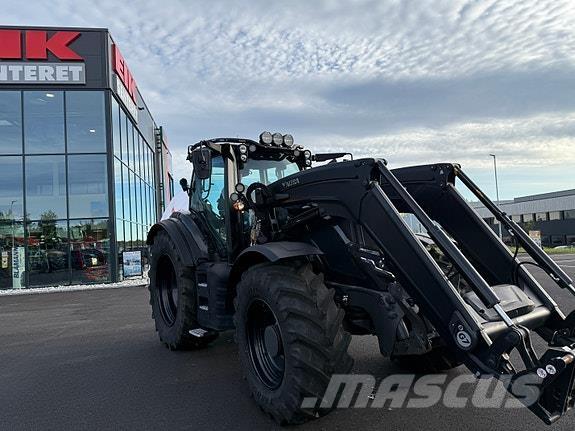 Valtra T235 Traktorit