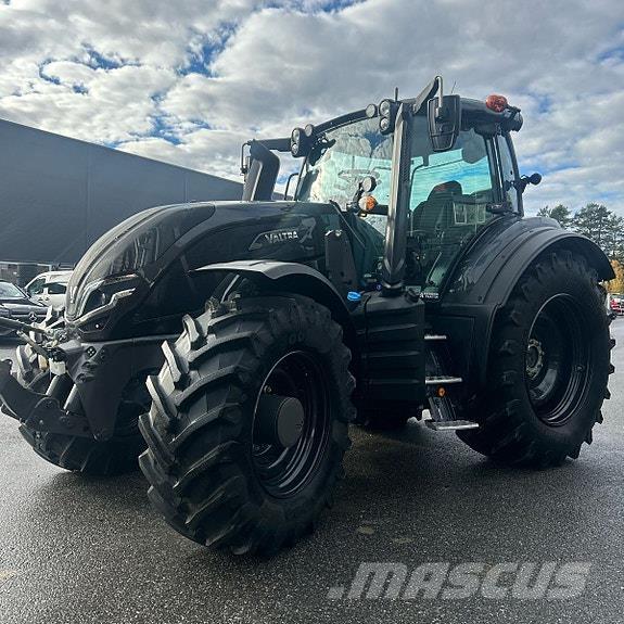 Valtra T235 Direct Traktorit