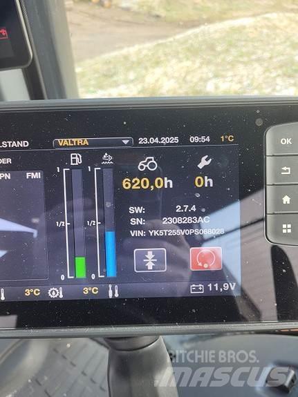 Valtra T255 Traktorit