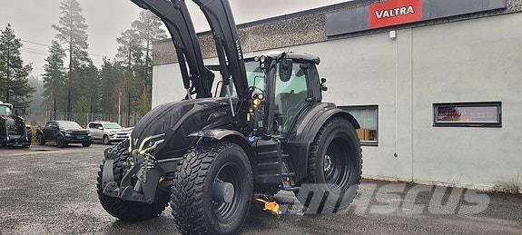 Valtra T255 Traktorit