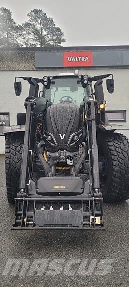 Valtra T255 Traktorit