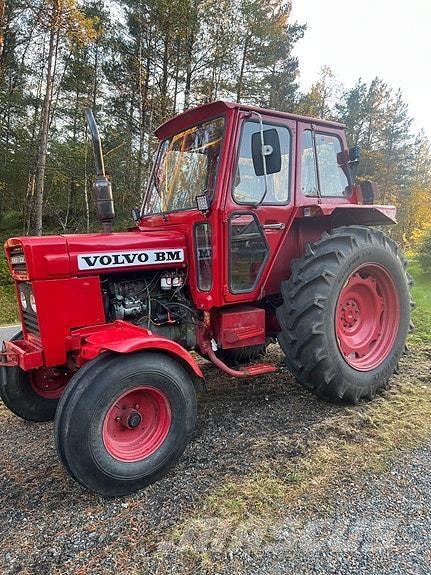 Volvo BM 500 Traktorit