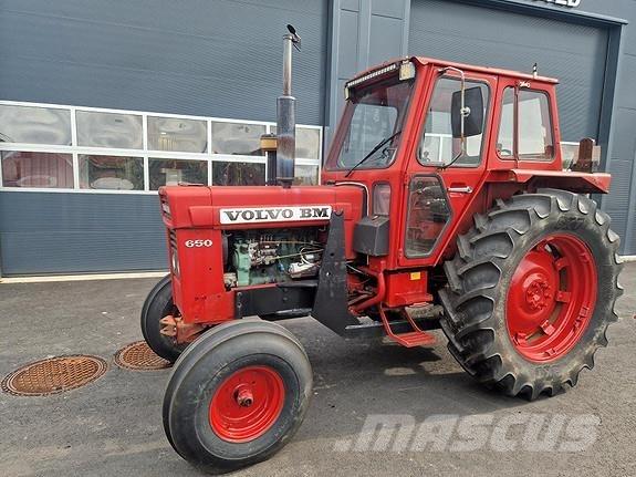 Volvo BM 650 Traktorit