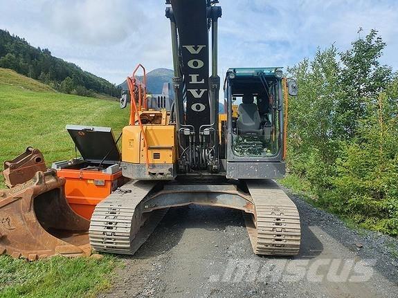 Volvo ECR235EL Telakaivukoneet