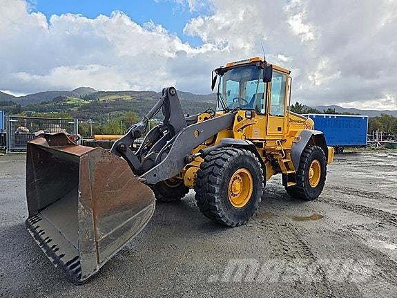 Volvo L90E Pyöräkuormaajat