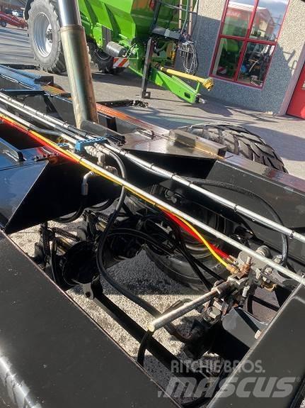 Western 14DLH Yleisperävaunut