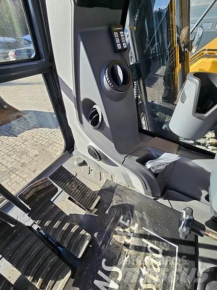 XCMG XE300E Telakaivukoneet