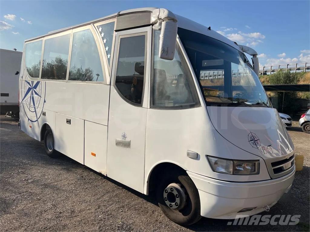 Iveco 65C Turistibussit