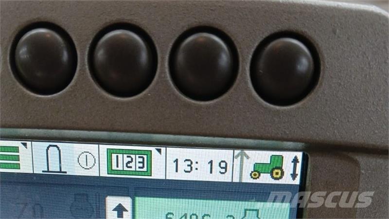 John Deere 7530 Traktorit