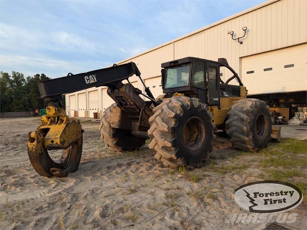 CAT 535C Juontokoneet