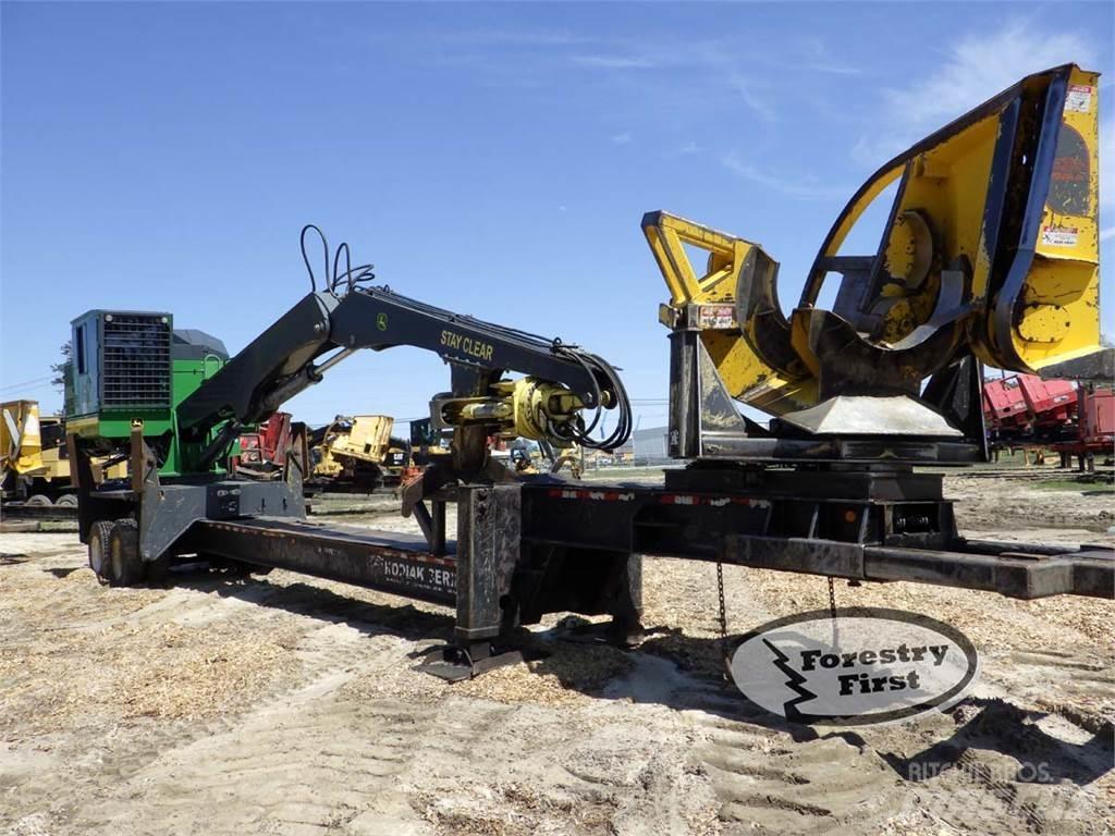 John Deere 437E Nivelpuomikuormaajat