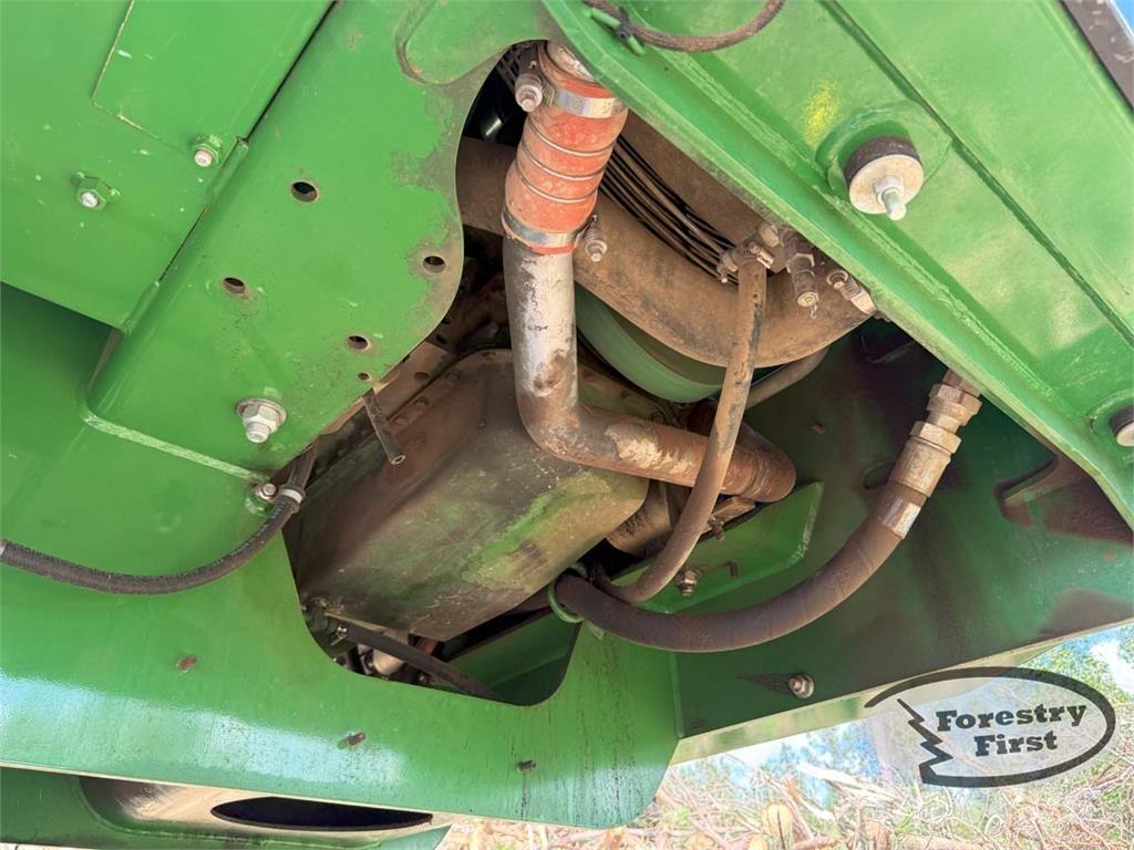 John Deere 437E Nivelpuomikuormaajat