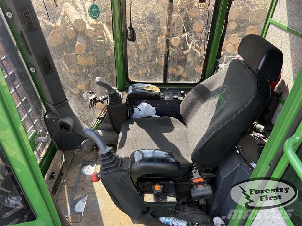 John Deere 437E Nivelpuomikuormaajat