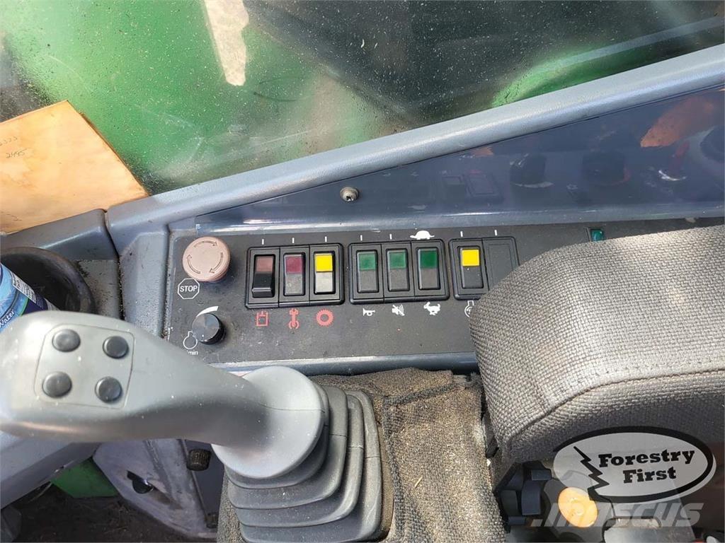 John Deere 753J Kaatokasauskoneet
