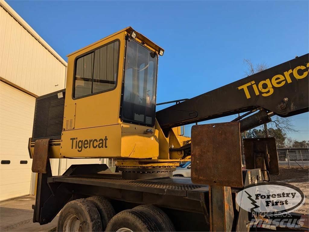 Tigercat 234 Nivelpuomikuormaajat