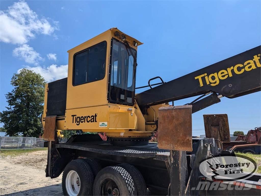 Tigercat 234B Nivelpuomikuormaajat
