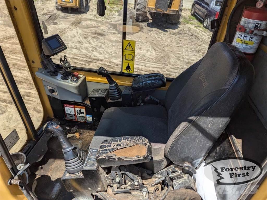 Tigercat 234B Nivelpuomikuormaajat
