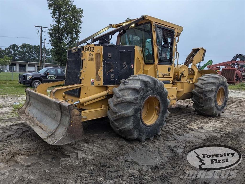 Tigercat 602 Juontokoneet
