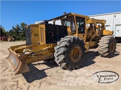 Tigercat 620E Juontokoneet