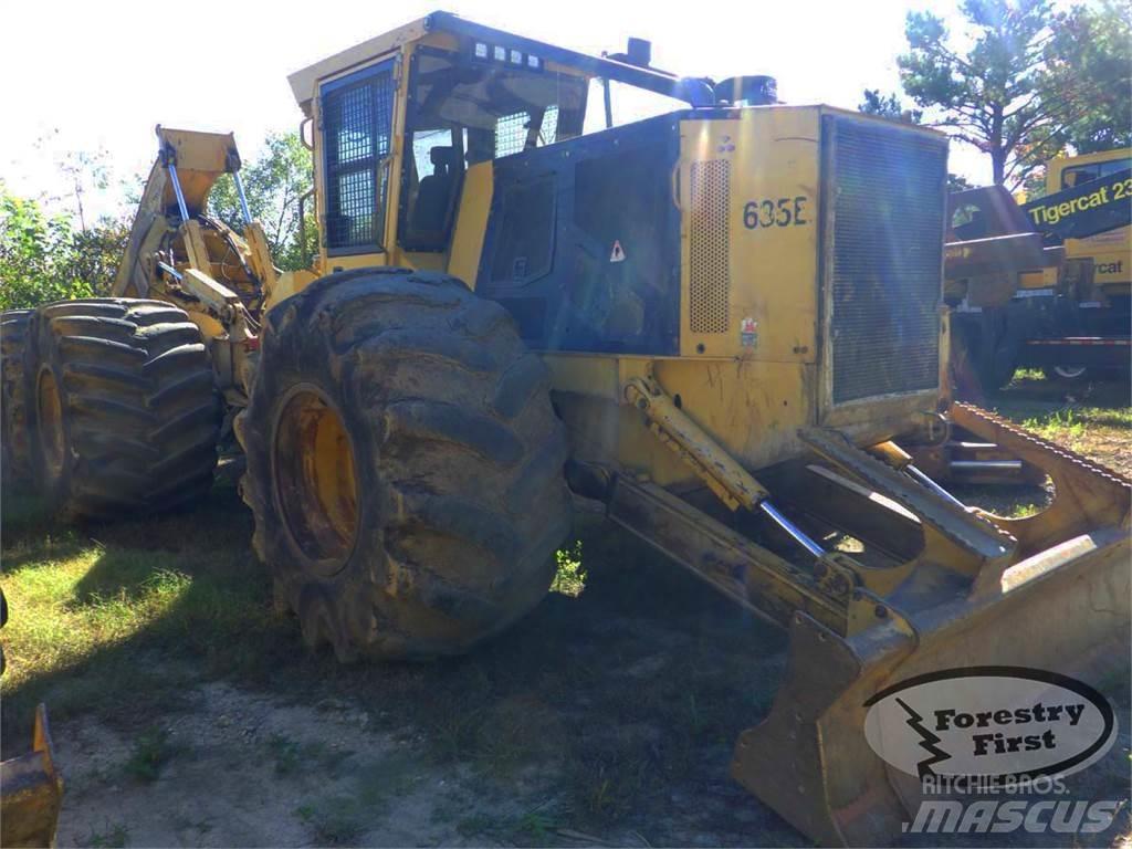 Tigercat 635E Juontokoneet