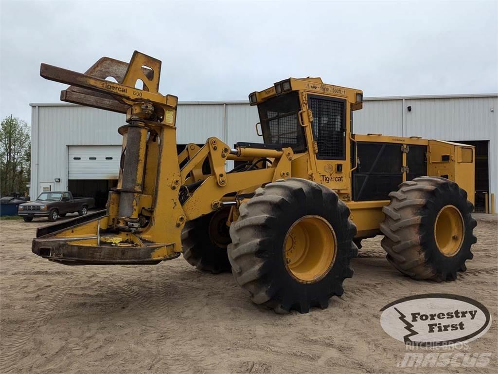 Tigercat 720G Kaatokasauskoneet