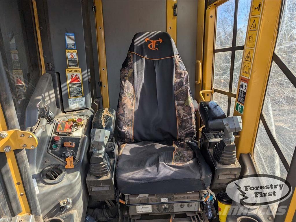 Tigercat 822D Kaatokasauskoneet