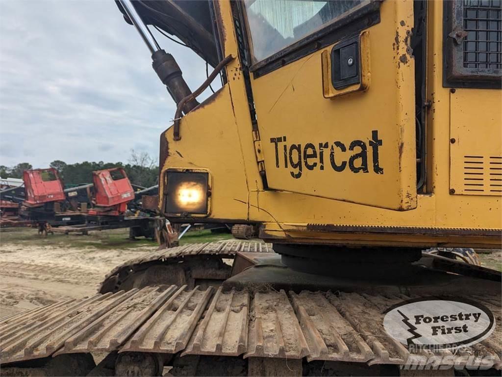 Tigercat 860S Nivelpuomikuormaajat