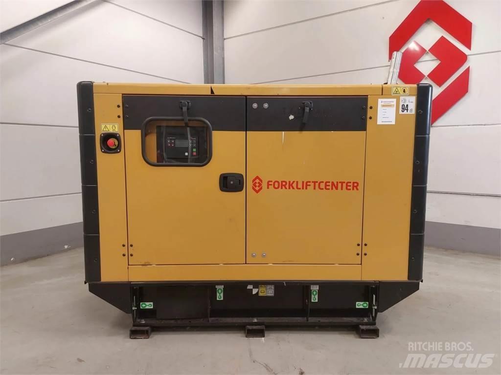 CAT DE33E0 Muut materiaalinkäsittelykoneet