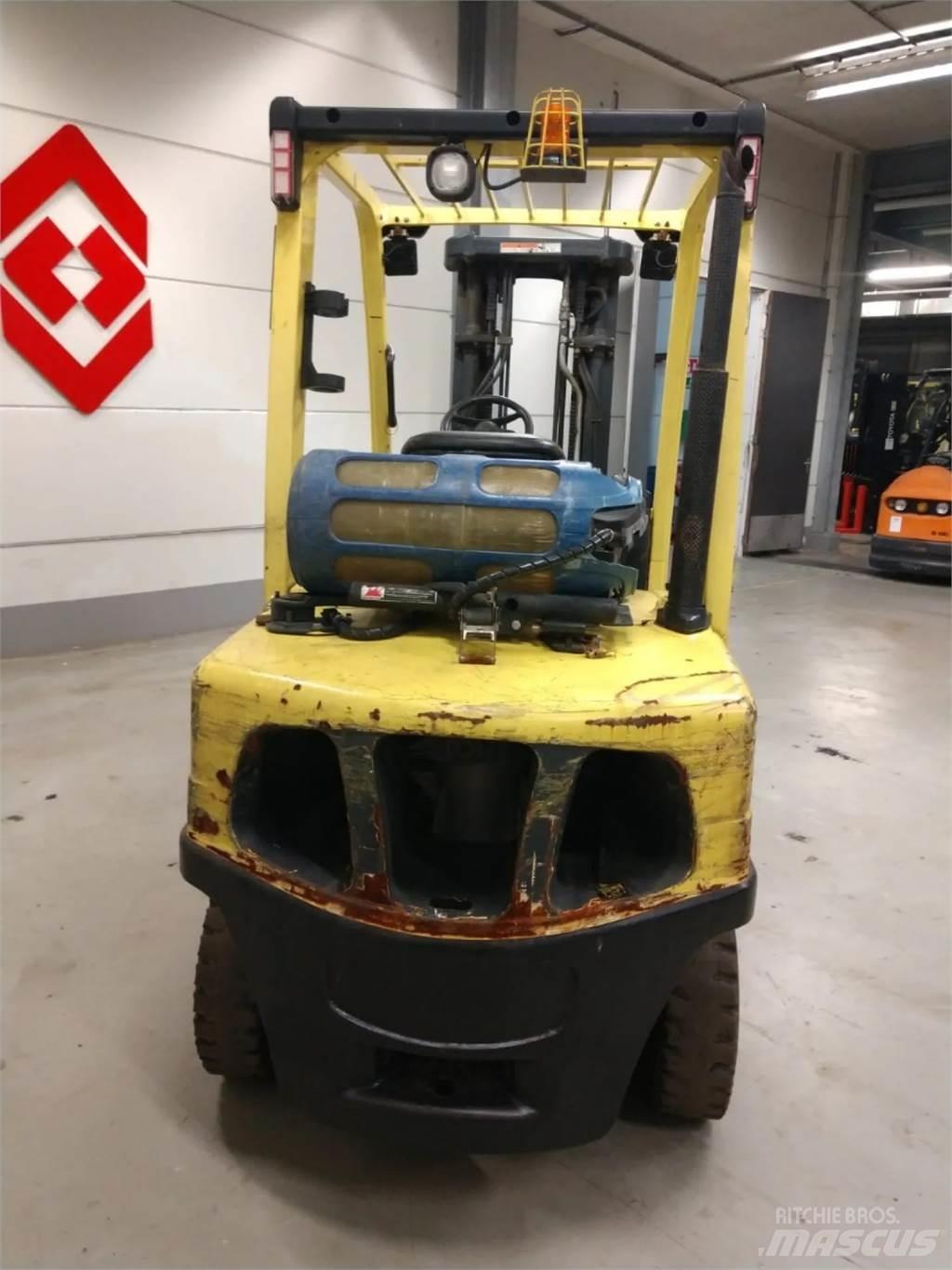 Hyster H3.50FT Nestekaasutrukit