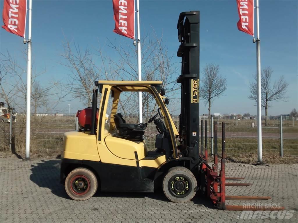 Hyster H4.0FT5 Nestekaasutrukit