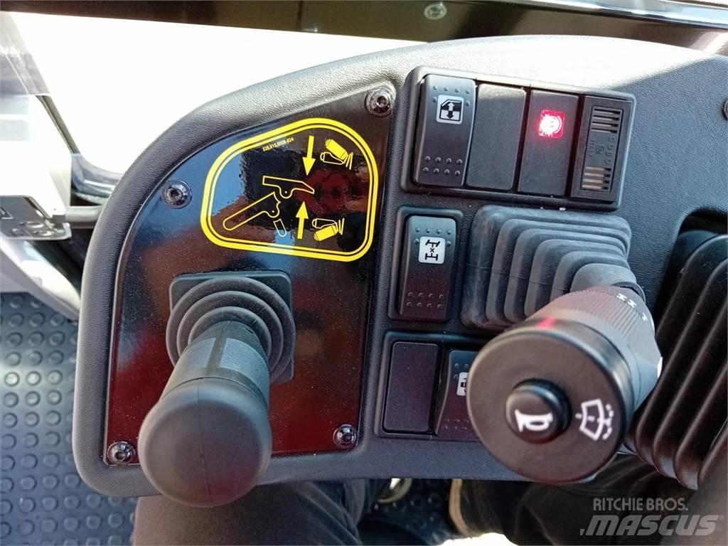 Mafi R336 4x4 Terminaalitraktorit