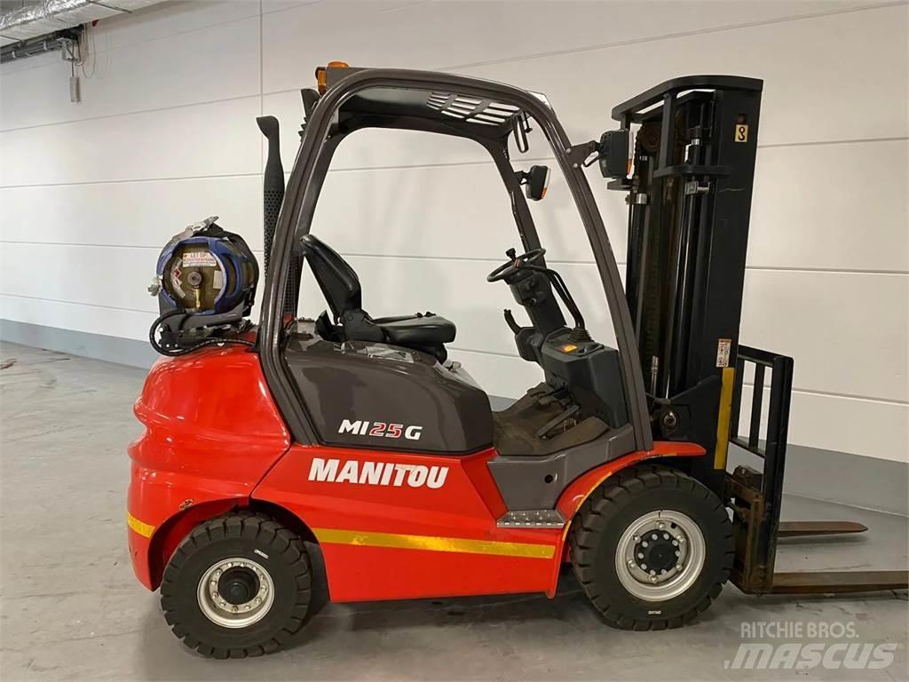 Manitou MI25G Nestekaasutrukit