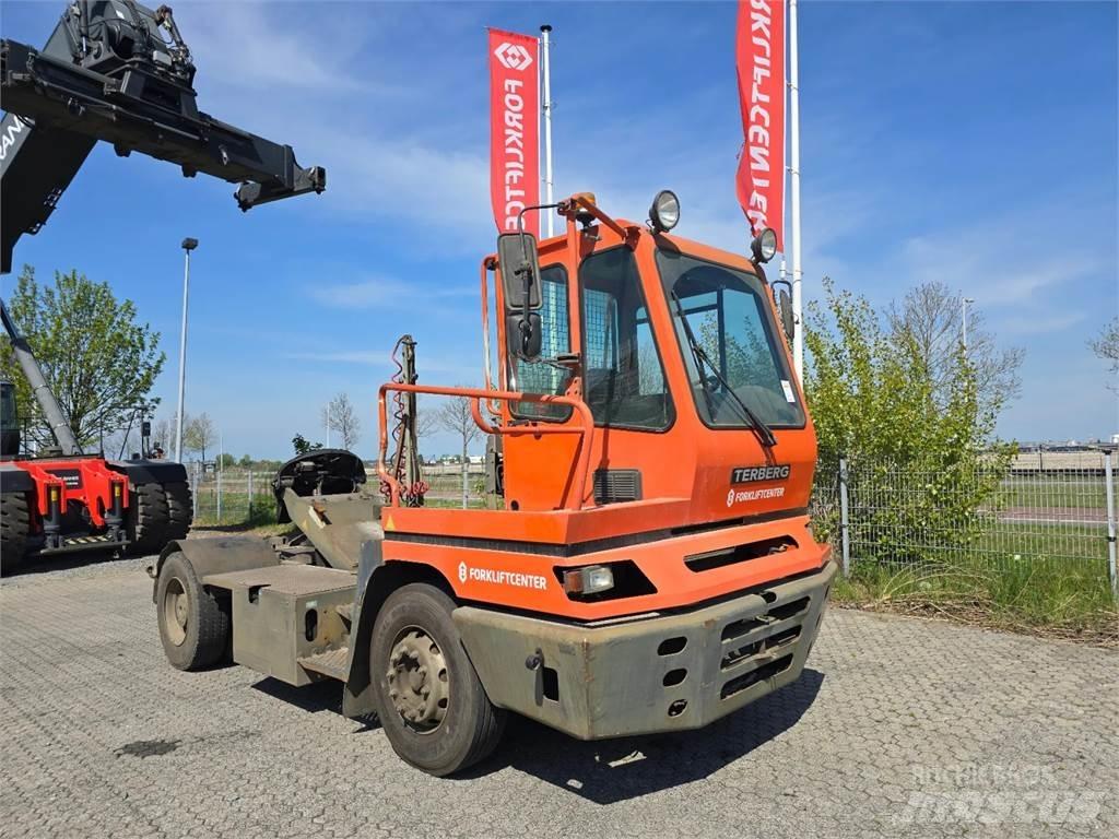 Terberg YT182 Terminaalitraktorit