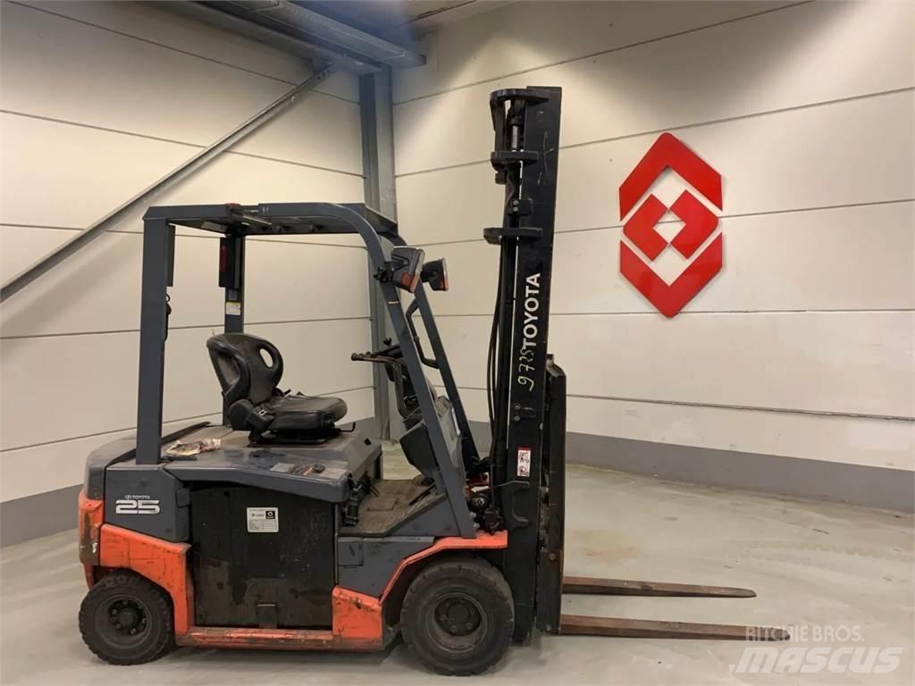 Toyota 8FBN25 Sähkötrukit