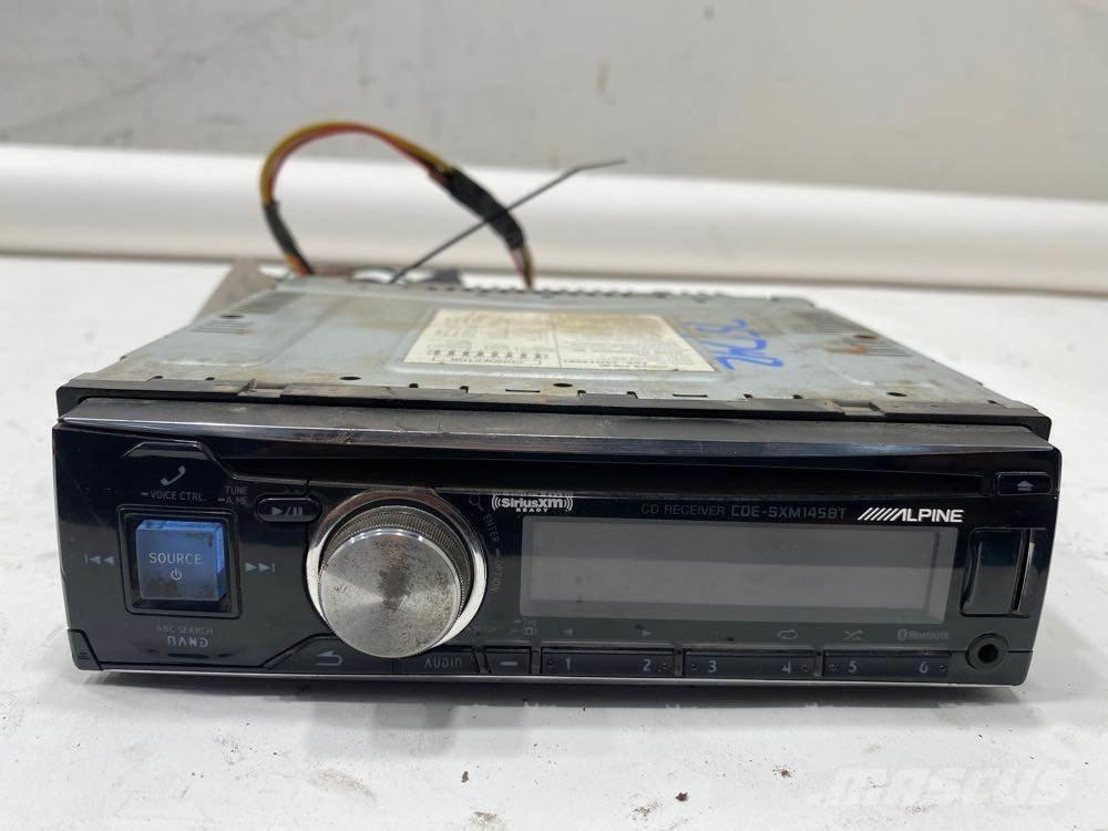  Alpine Sähkö ja elektroniikka