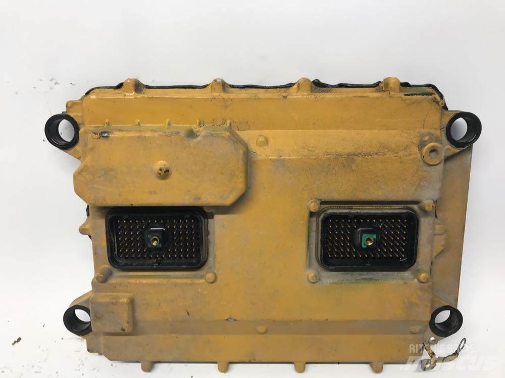 CAT 70 Pin Muut