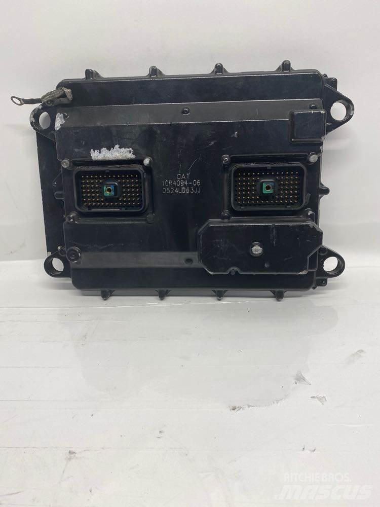 CAT 70 Pin Muut