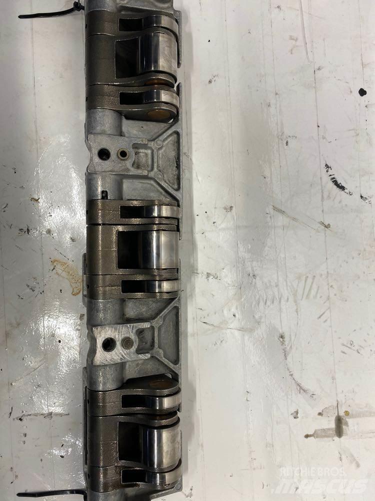 CAT C10 Muut