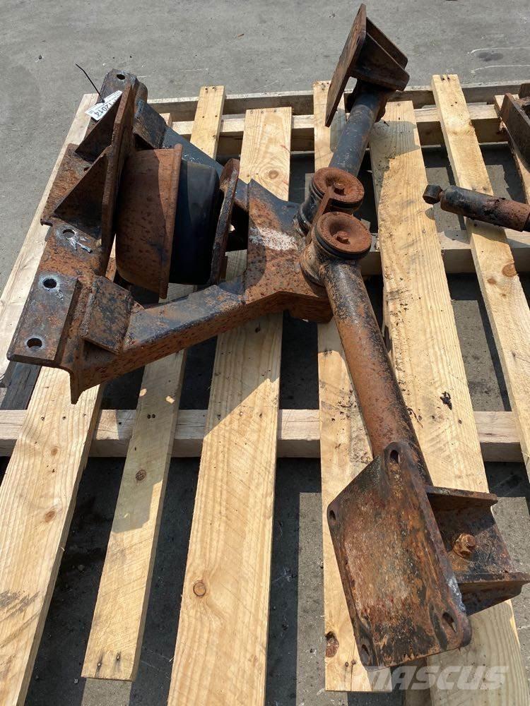  Chalmers Alusta ja jousitus