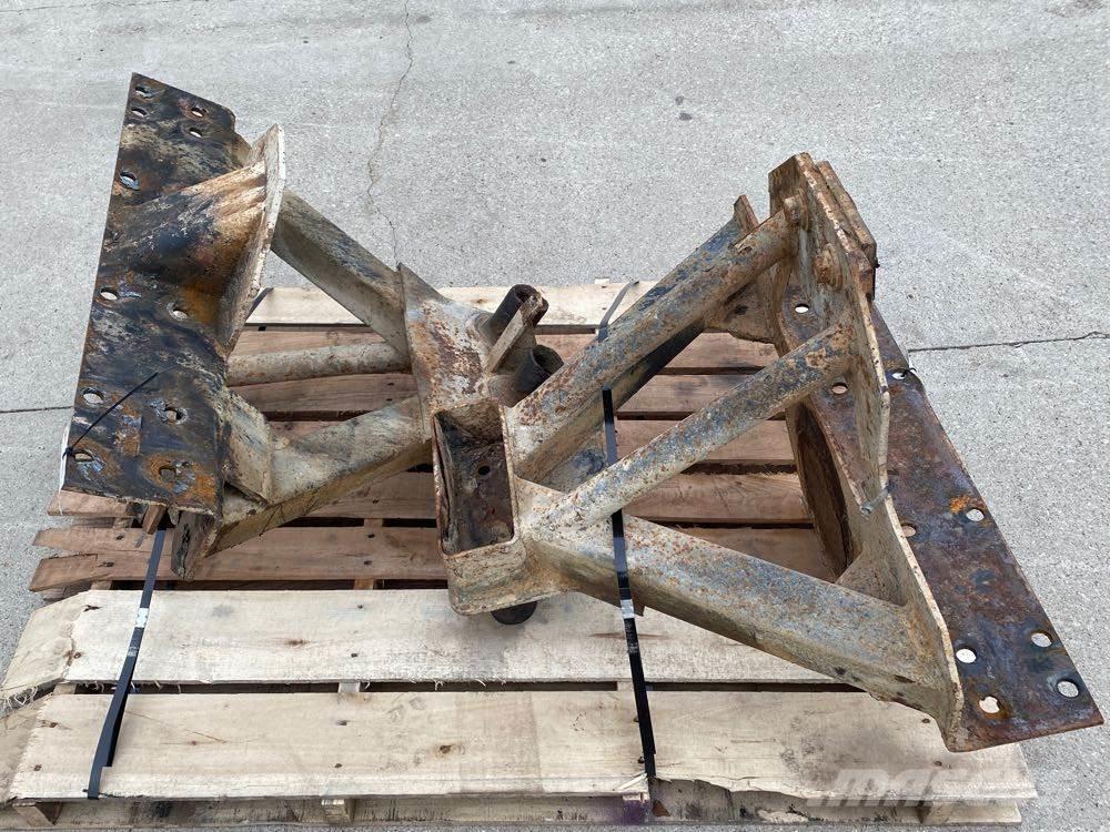  Chalmers Alusta ja jousitus