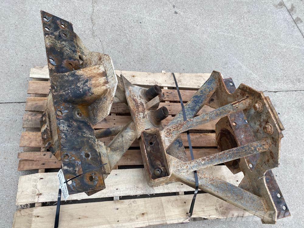  Chalmers Alusta ja jousitus