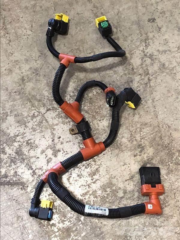 Cummins  Muut