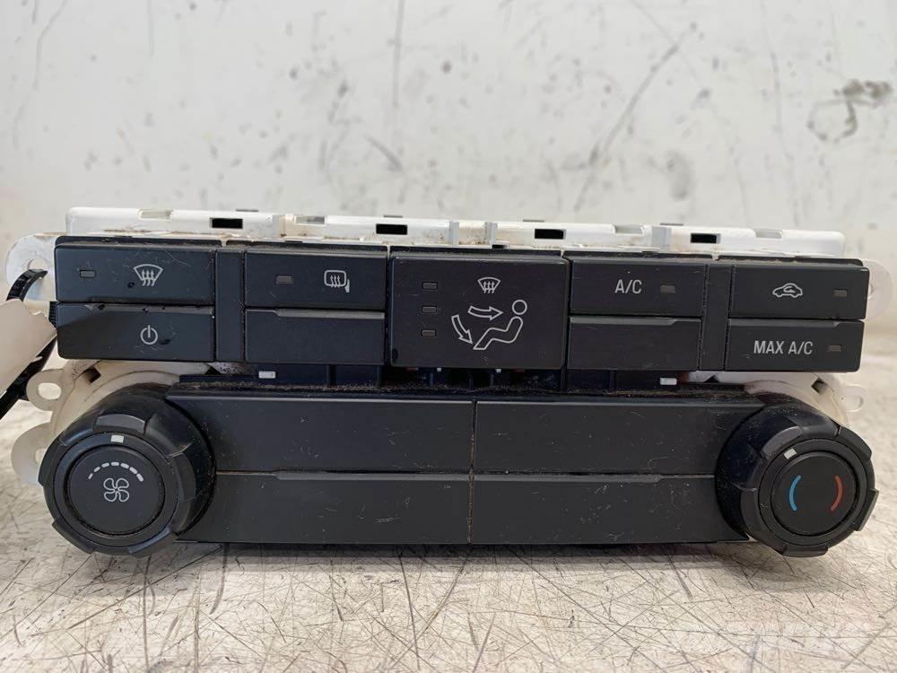 Ford F-550 Sähkö ja elektroniikka