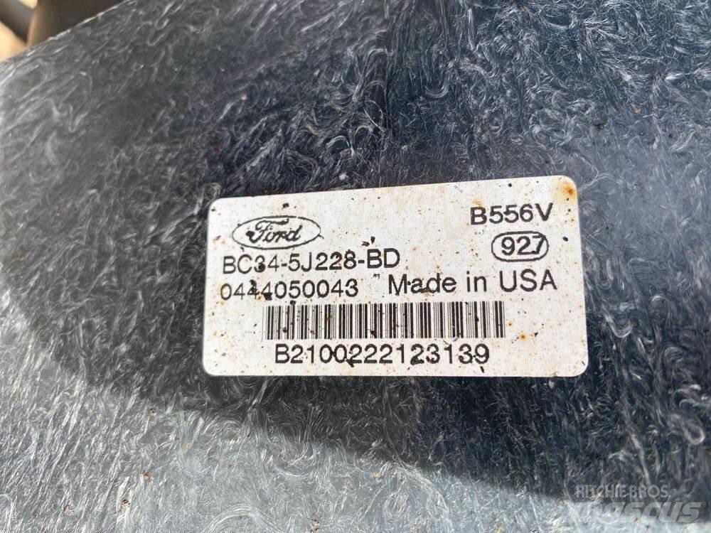 Ford F-550 Muut