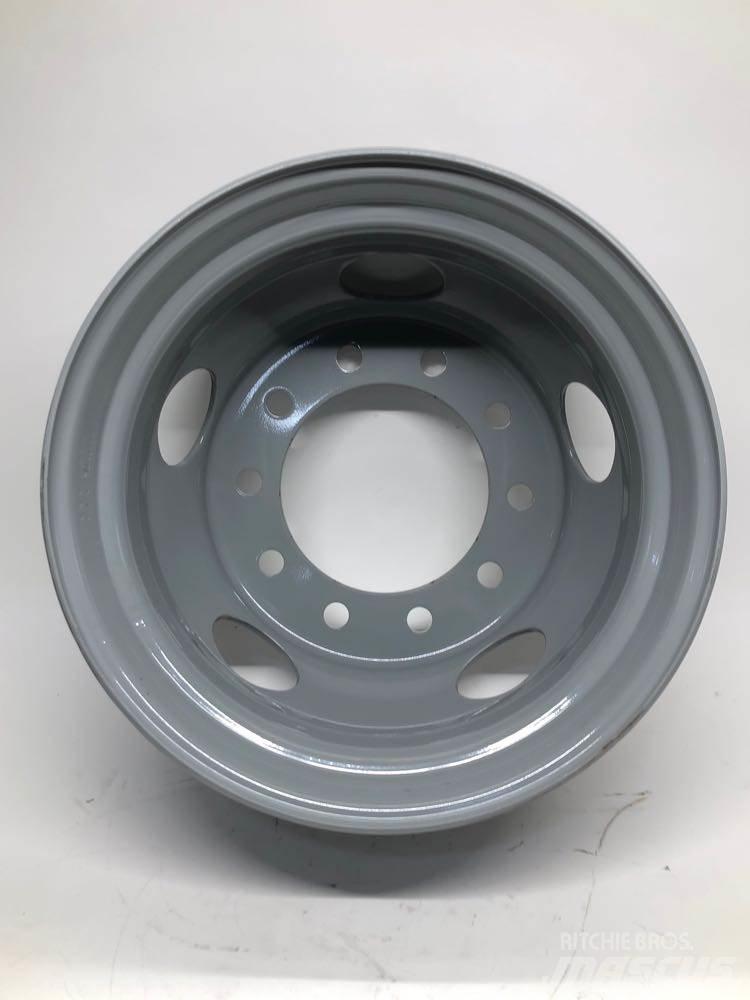 Ford F750 Renkaat ja vanteet