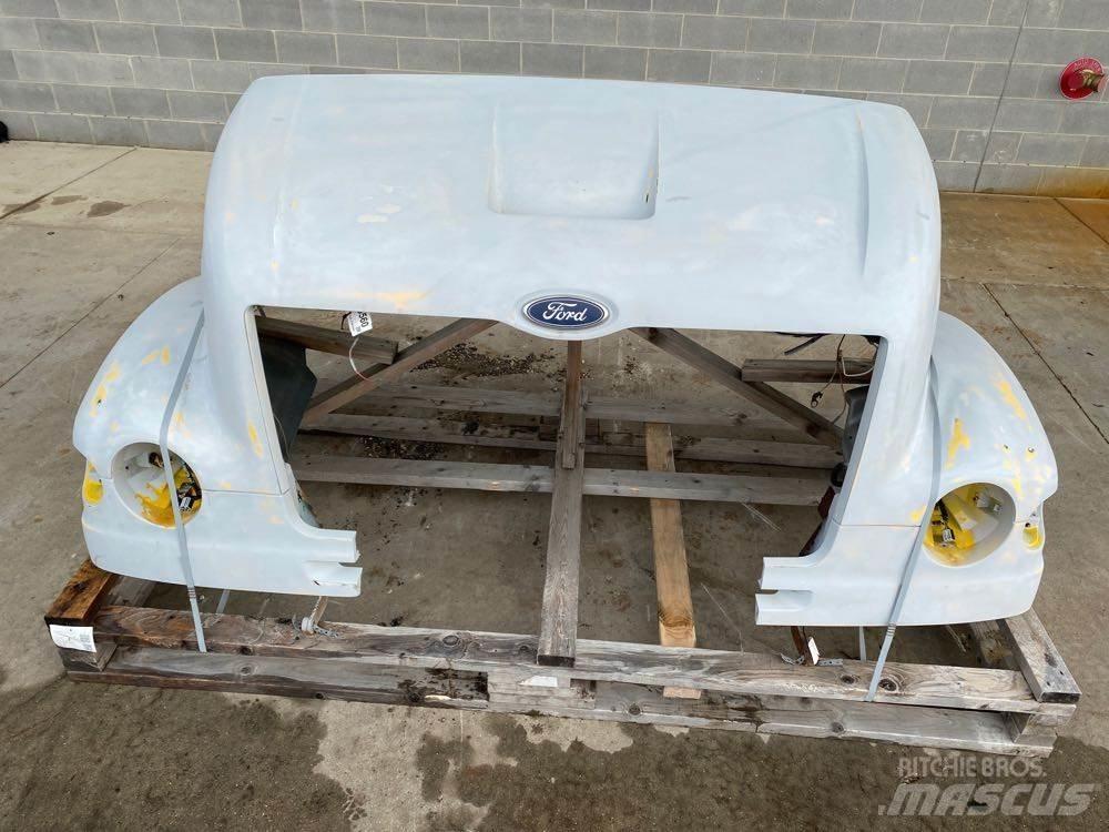 Ford L8501 Ohjaamot ja sisustat